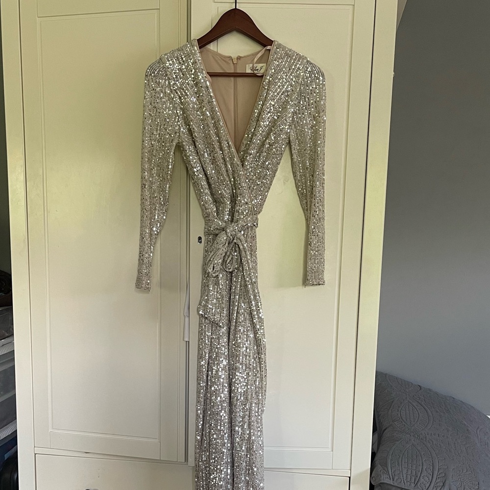 ELIZA J Gold Sequin Jumpsuit 4P Petite Formal EUC